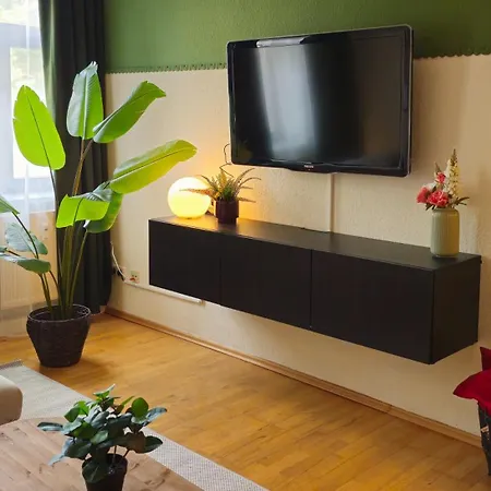 Stilvolles Design In Gohlis Mit Wlan,netflix, Waschmaschine Apartman *