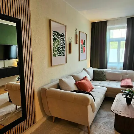 Apartmán Stilvolles Design In Gohlis Mit Wlan,netflix, Waschmaschine *