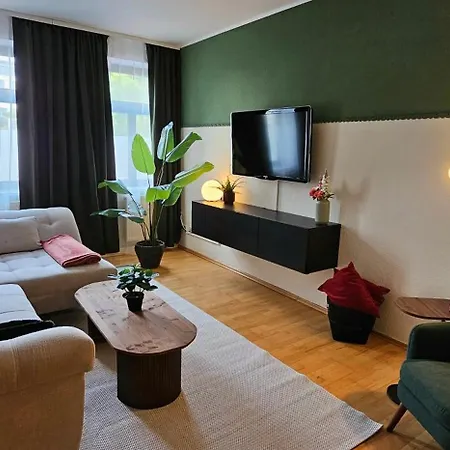 Stilvolles Design In Gohlis Mit Wlan,netflix, Waschmaschine * Lipsko