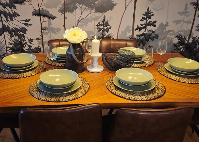 Appartamento Stilvolles Design In Gohlis Mit Wlan,netflix, Waschmaschine *